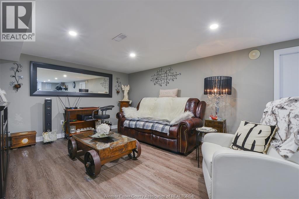3205 Morris Drive Unit# Lower, Windsor, Ontario  N9E 2K3 - Photo 8 - 26009194