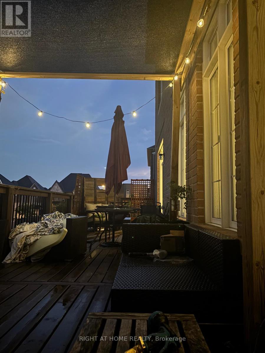 9 - 9 Strawcutter Gate, Vaughan, Ontario  L6A 4Y5 - Photo 2 - N13023460