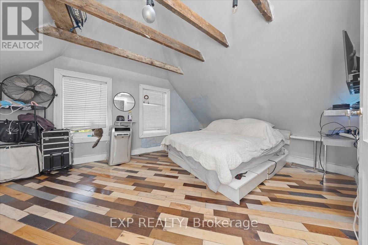 297 Cyr Avenue, Ottawa, Ontario  K1L 7N6 - Photo 17 - X12979062