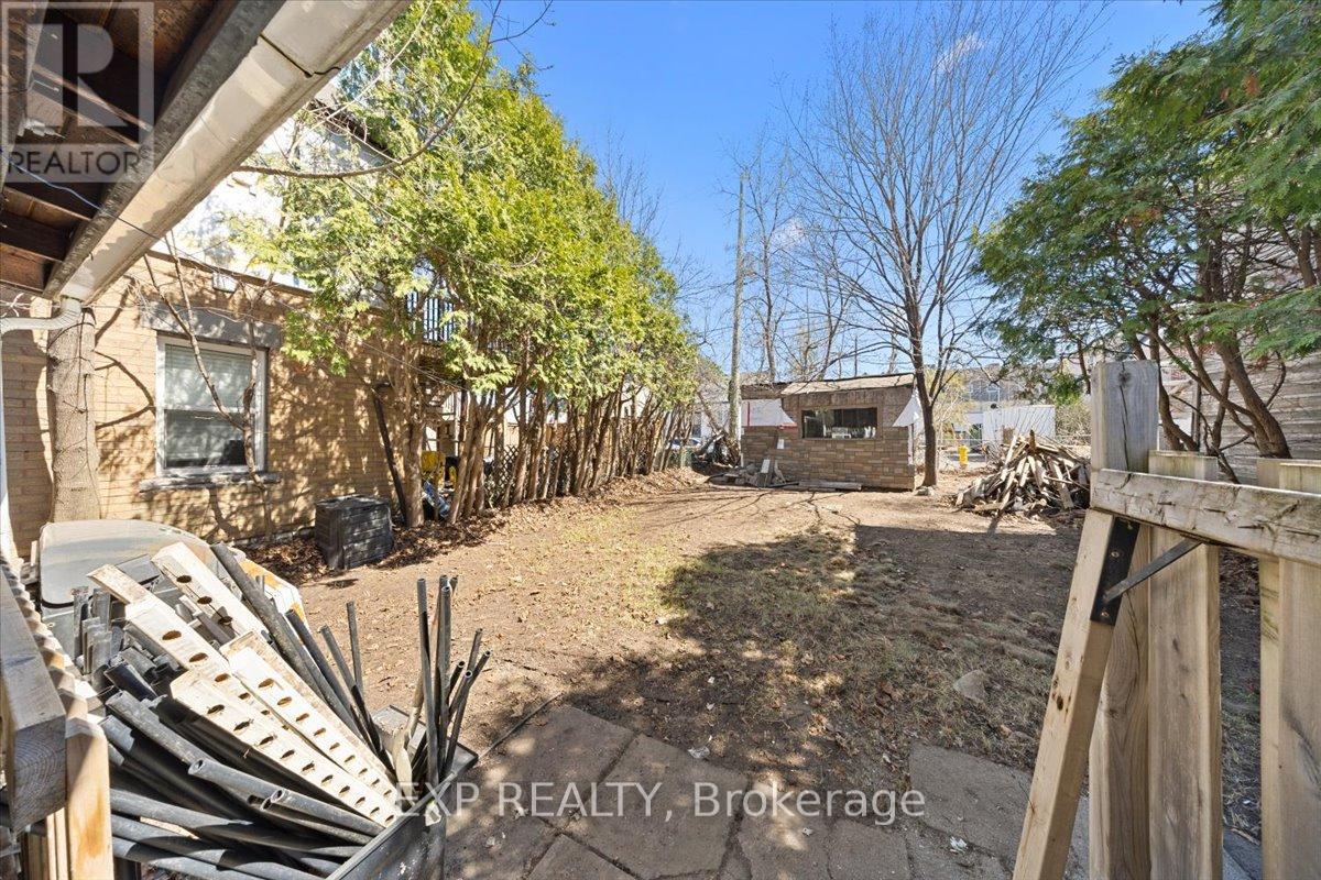 297 Cyr Avenue, Ottawa, Ontario  K1L 7N6 - Photo 13 - X12979062