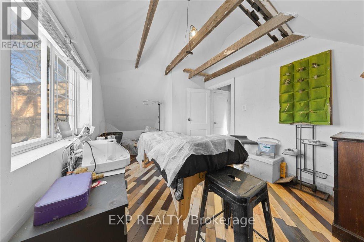 297 Cyr Avenue, Ottawa, Ontario  K1L 7N6 - Photo 21 - X12979062