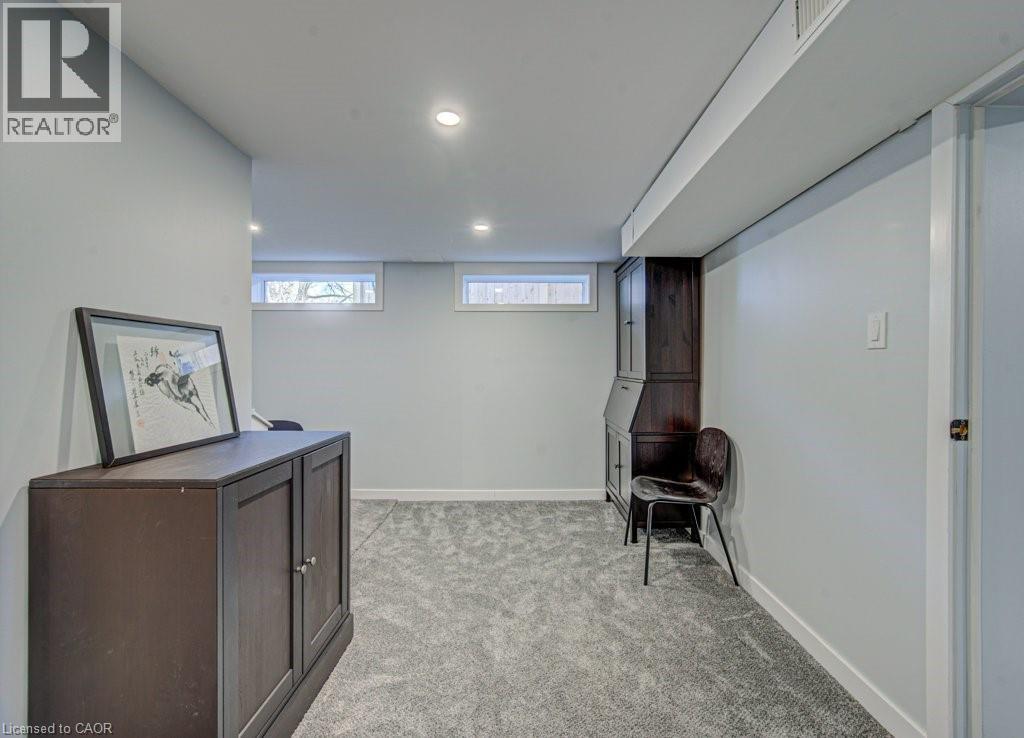 549 Dunbar Road, Kitchener, Ontario  N2M 2X1 - Photo 33 - 40824240