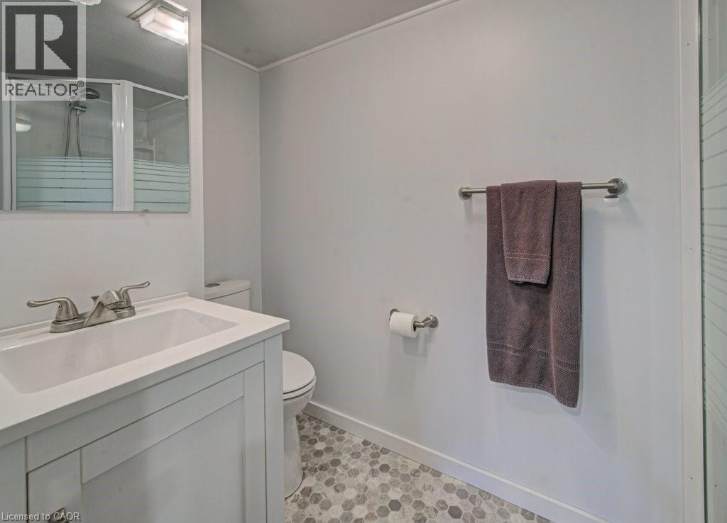 549 Dunbar Road, Kitchener, Ontario  N2M 2X1 - Photo 35 - 40824240