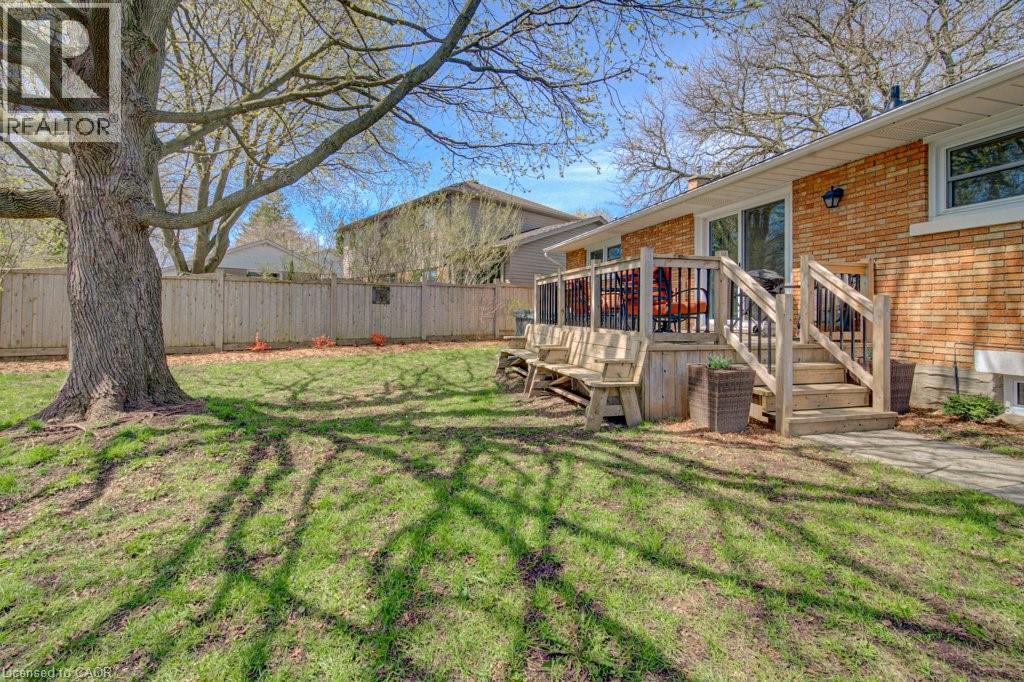 549 Dunbar Road, Kitchener, Ontario  N2M 2X1 - Photo 41 - 40824240