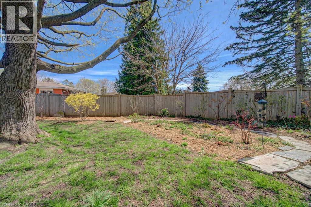 549 Dunbar Road, Kitchener, Ontario  N2M 2X1 - Photo 43 - 40824240