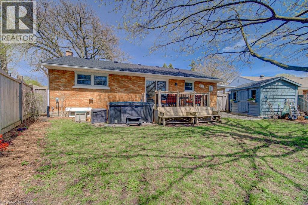 549 Dunbar Road, Kitchener, Ontario  N2M 2X1 - Photo 45 - 40824240