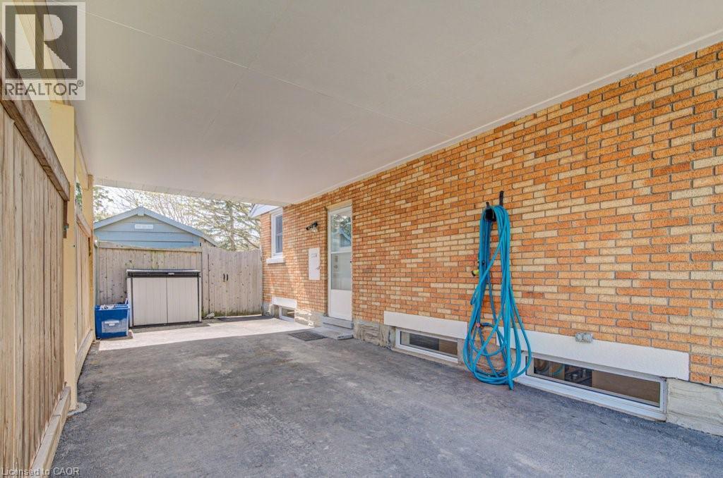 549 Dunbar Road, Kitchener, Ontario  N2M 2X1 - Photo 5 - 40824240