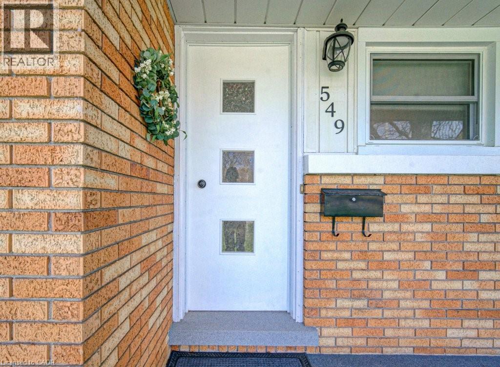 549 Dunbar Road, Kitchener, Ontario  N2M 2X1 - Photo 7 - 40824240