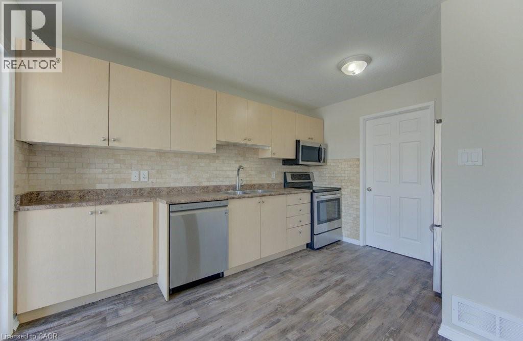 12 Holborn Drive Unit# 6a, Kitchener, Ontario  N2A 0A4 - Photo 11 - 40823621