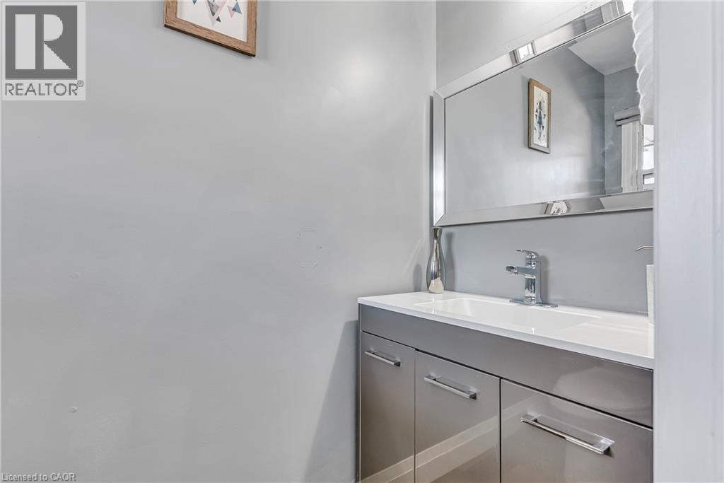 67 Orchid Crescent, Kitchener, Ontario  N2E 3N4 - Photo 4 - 40823170