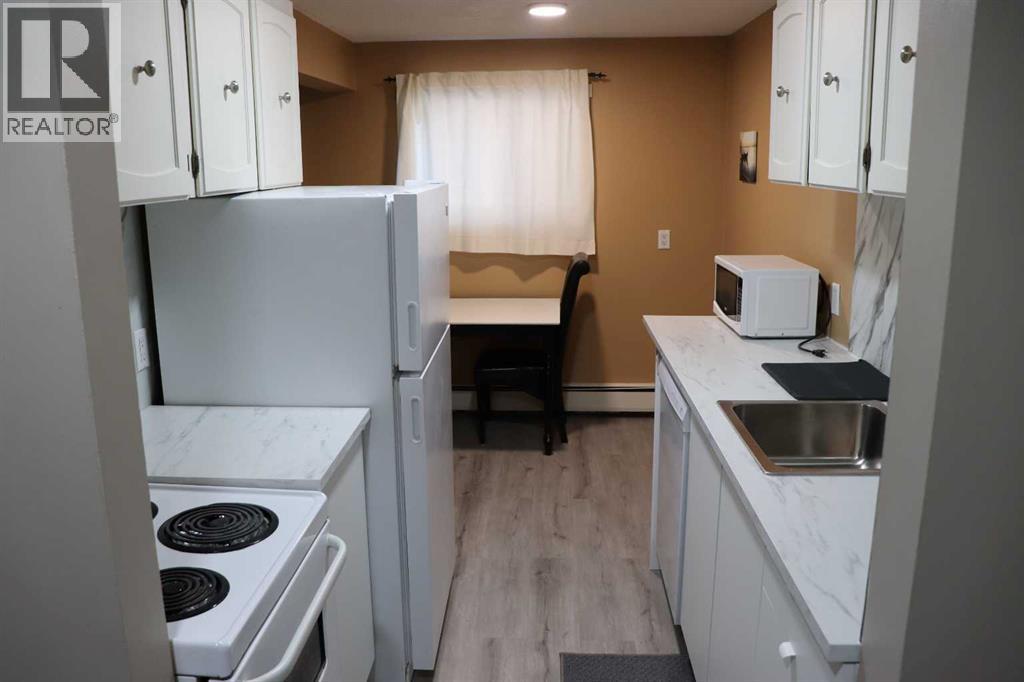 3, 506 41 Street, Edson, Alberta  T7E 1A2 - Photo 3 - A2105372