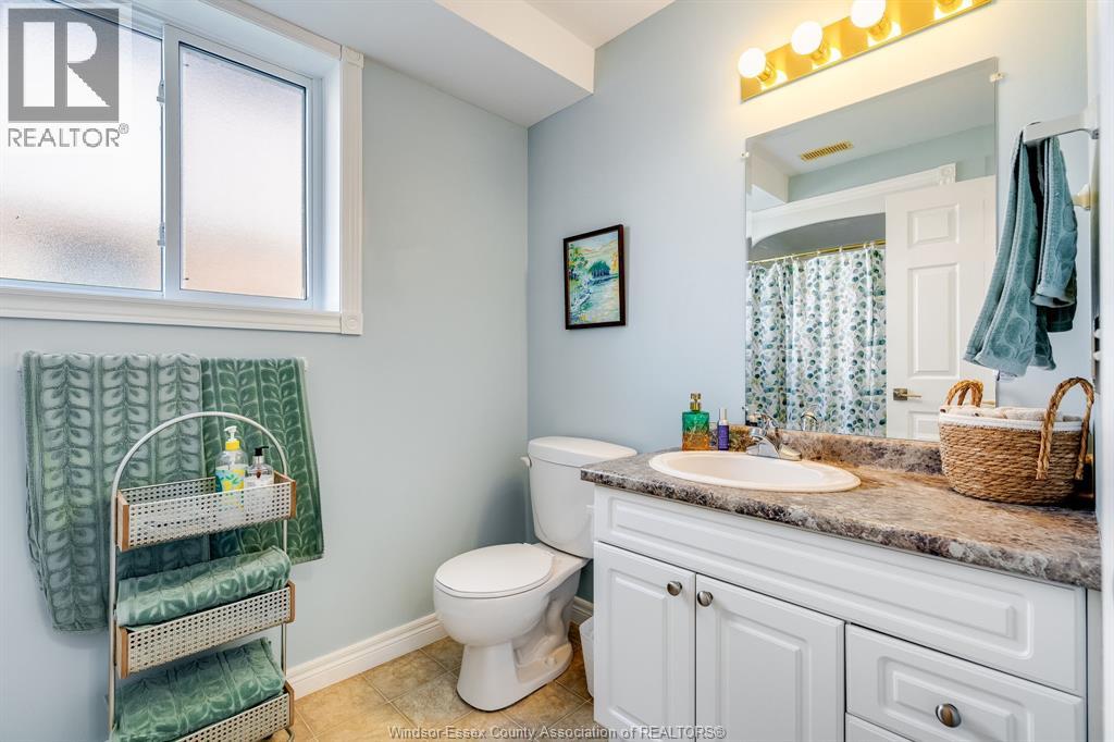 208 Bennie Avenue, Leamington, Ontario  N8H 5N9 - Photo 25 - 26009077