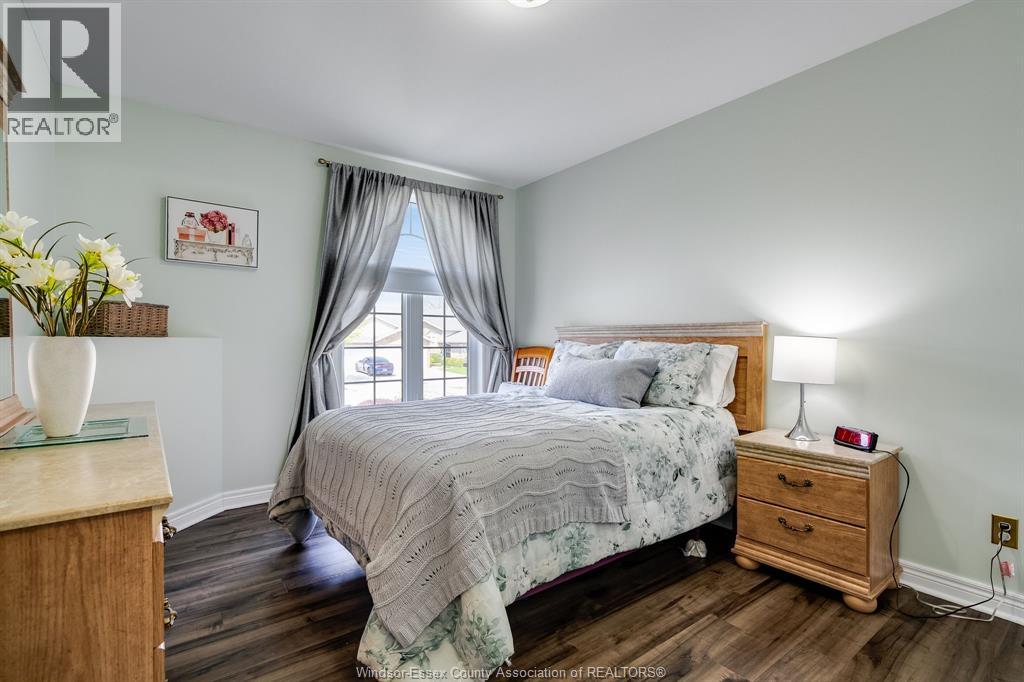 208 Bennie Avenue, Leamington, Ontario  N8H 5N9 - Photo 17 - 26009077