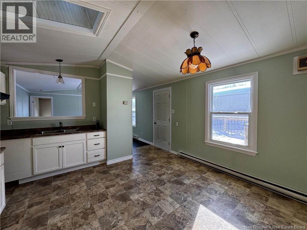 20 Third Street, Quispamsis, New Brunswick  E2G 1W6 - Photo 3 - NB134417