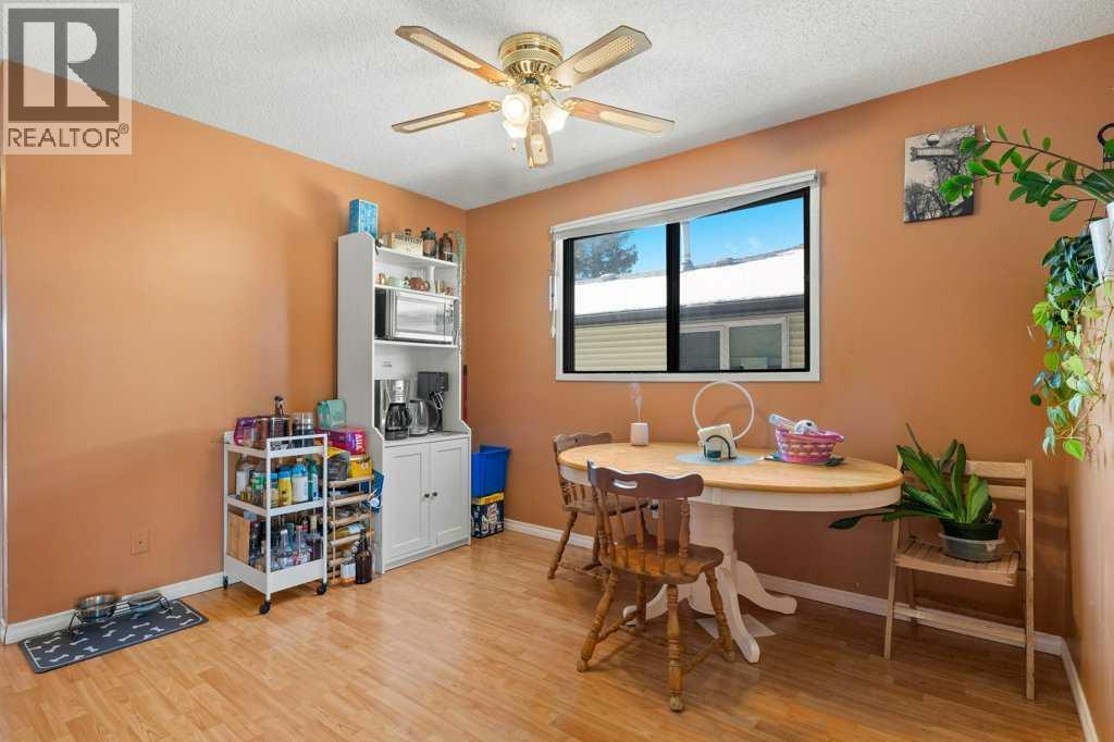 113 Ranch Glen Place Nw, Calgary, Alberta  T3G 1E9 - Photo 11 - A2299007