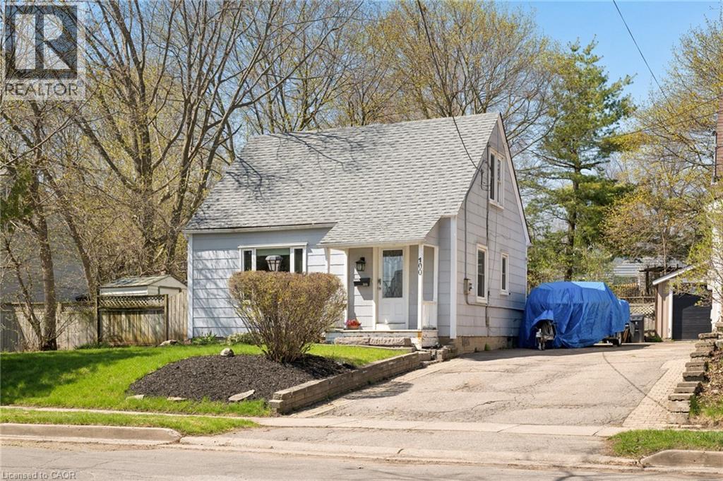 100 Memorial Crescent, Guelph, Ontario  N1H 6B9 - Photo 2 - 40822404