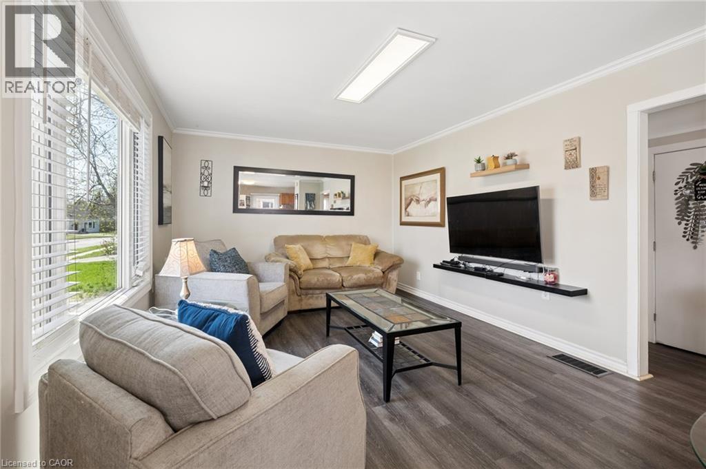 100 Memorial Crescent, Guelph, Ontario  N1H 6B9 - Photo 7 - 40822404