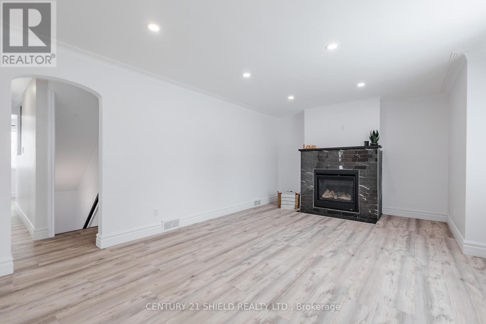 2030 Pitt Street, Cornwall, Ontario  K6J 5G1 - Photo 10 - X12895400