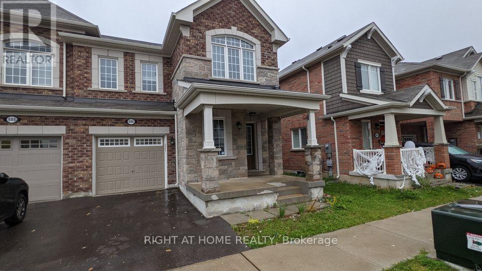 686 LAKING TERRACE, Milton, Ontario