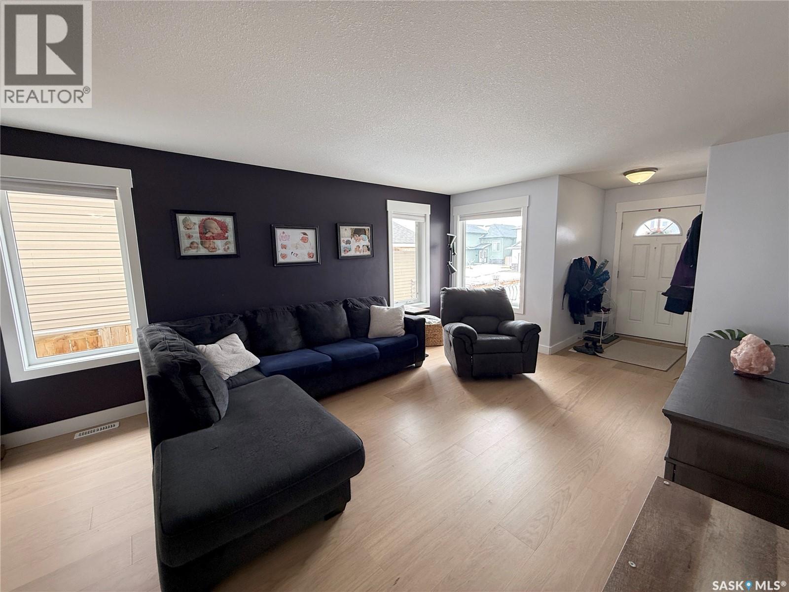 724 Quessy Drive, Martensville, Saskatchewan  S0K 0A2 - Photo 6 - SK033993