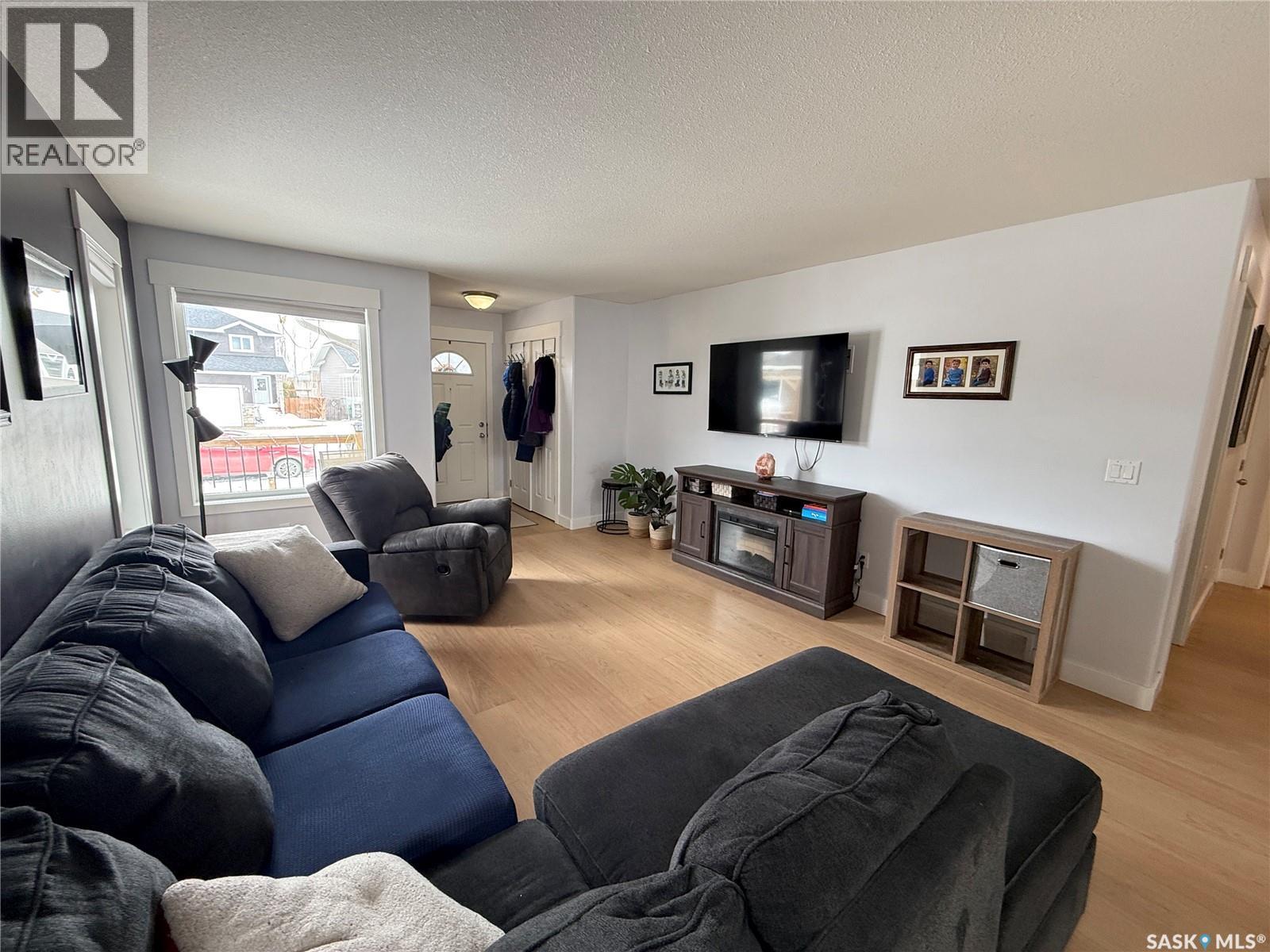 724 Quessy Drive, Martensville, Saskatchewan  S0K 0A2 - Photo 7 - SK033993