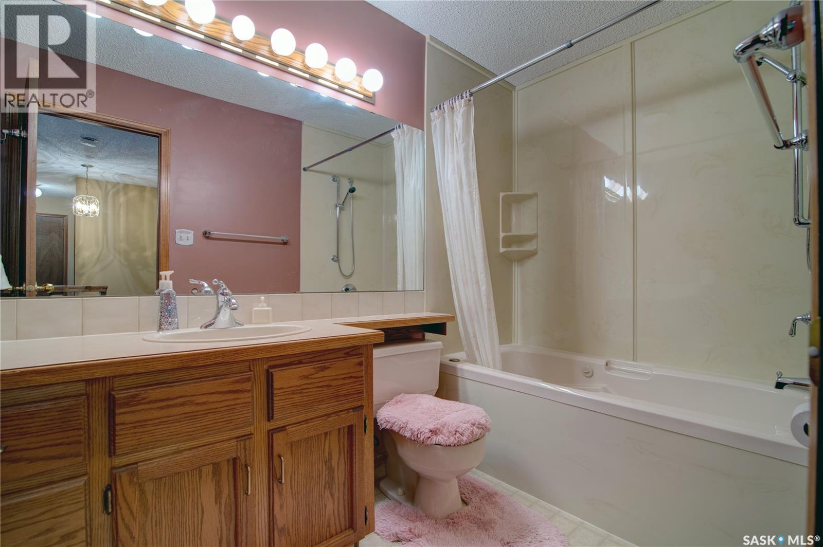 3623 Hanna Bay, Regina, Saskatchewan  S4S 7C8 - Photo 28 - SK033886