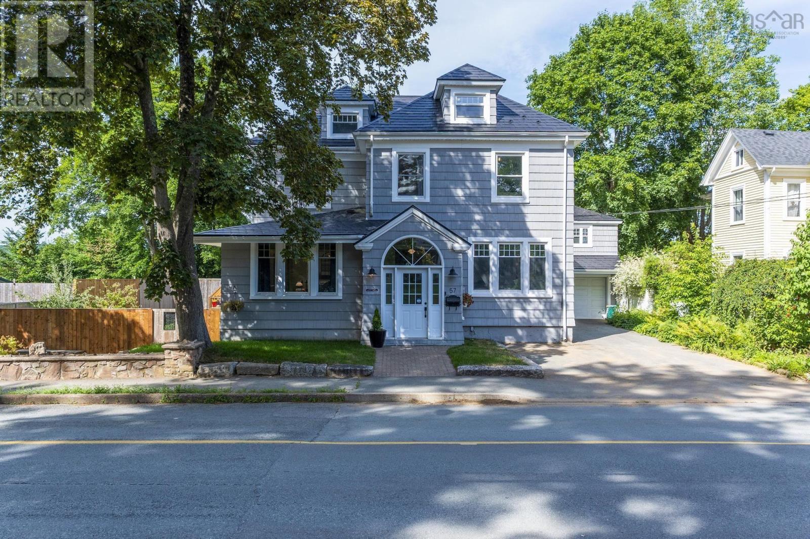 57 Alexandra Avenue, Bridgewater, Nova Scotia  B4V 1H2 - Photo 4 - 202517590