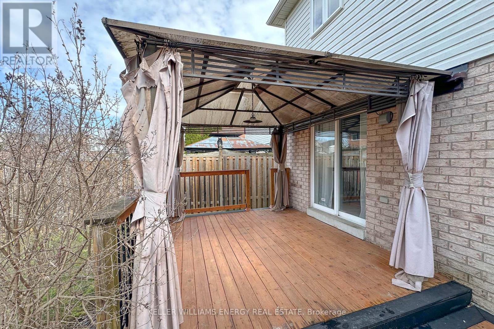 38 Hutton Place, Clarington, Ontario  L1C 5K1 - Photo 35 - E13046748