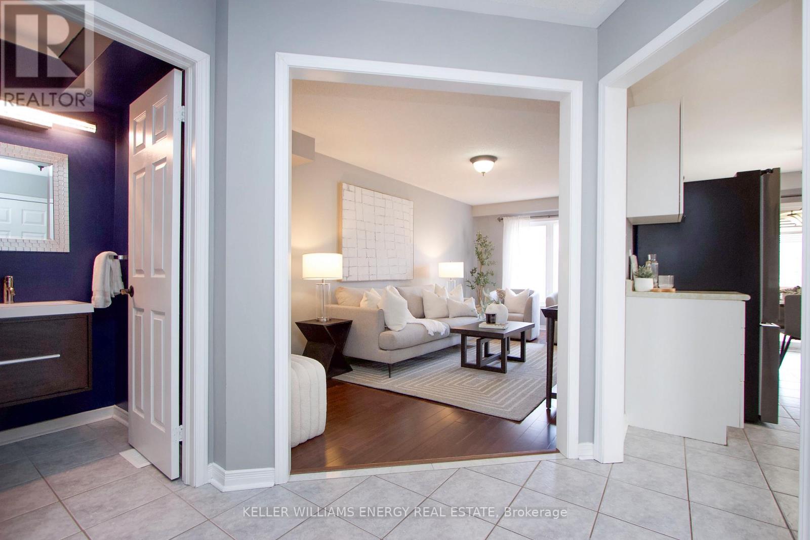 38 Hutton Place, Clarington, Ontario  L1C 5K1 - Photo 6 - E13046748