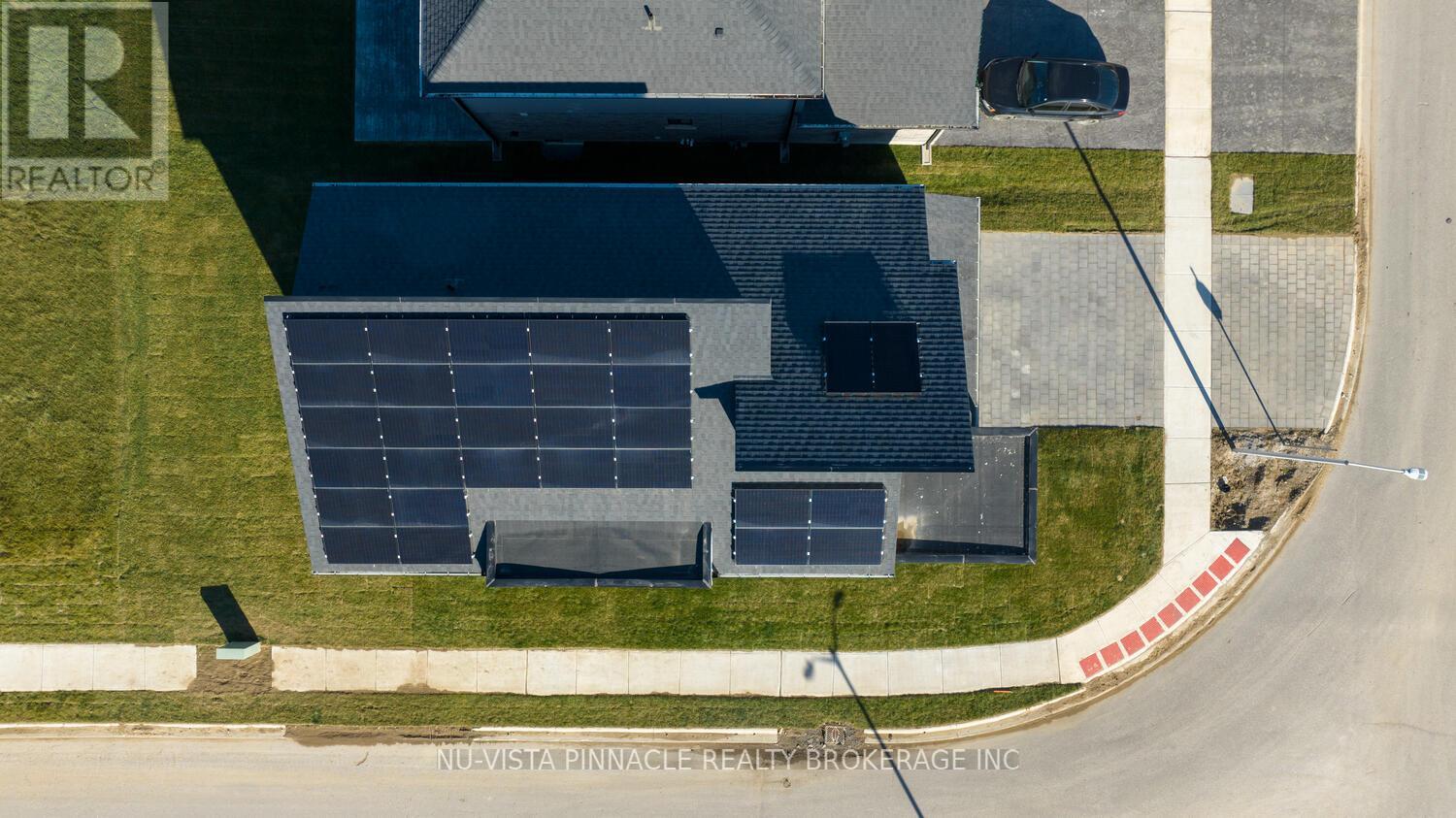 260 Crestview Drive, Middlesex Centre, Ontario  N0L 1R0 - Photo 3 - X13046702