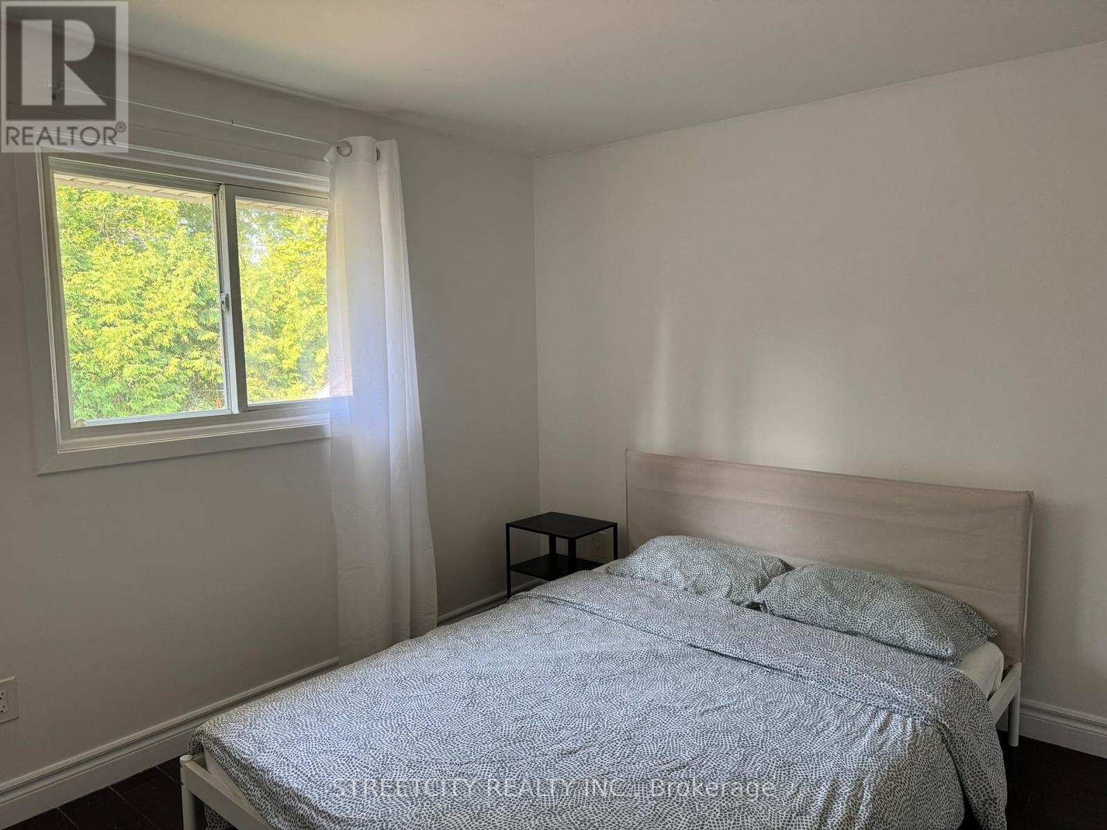 102 Paperbirch Crescent, London North, Ontario  N6G 1L7 - Photo 13 - X13046766