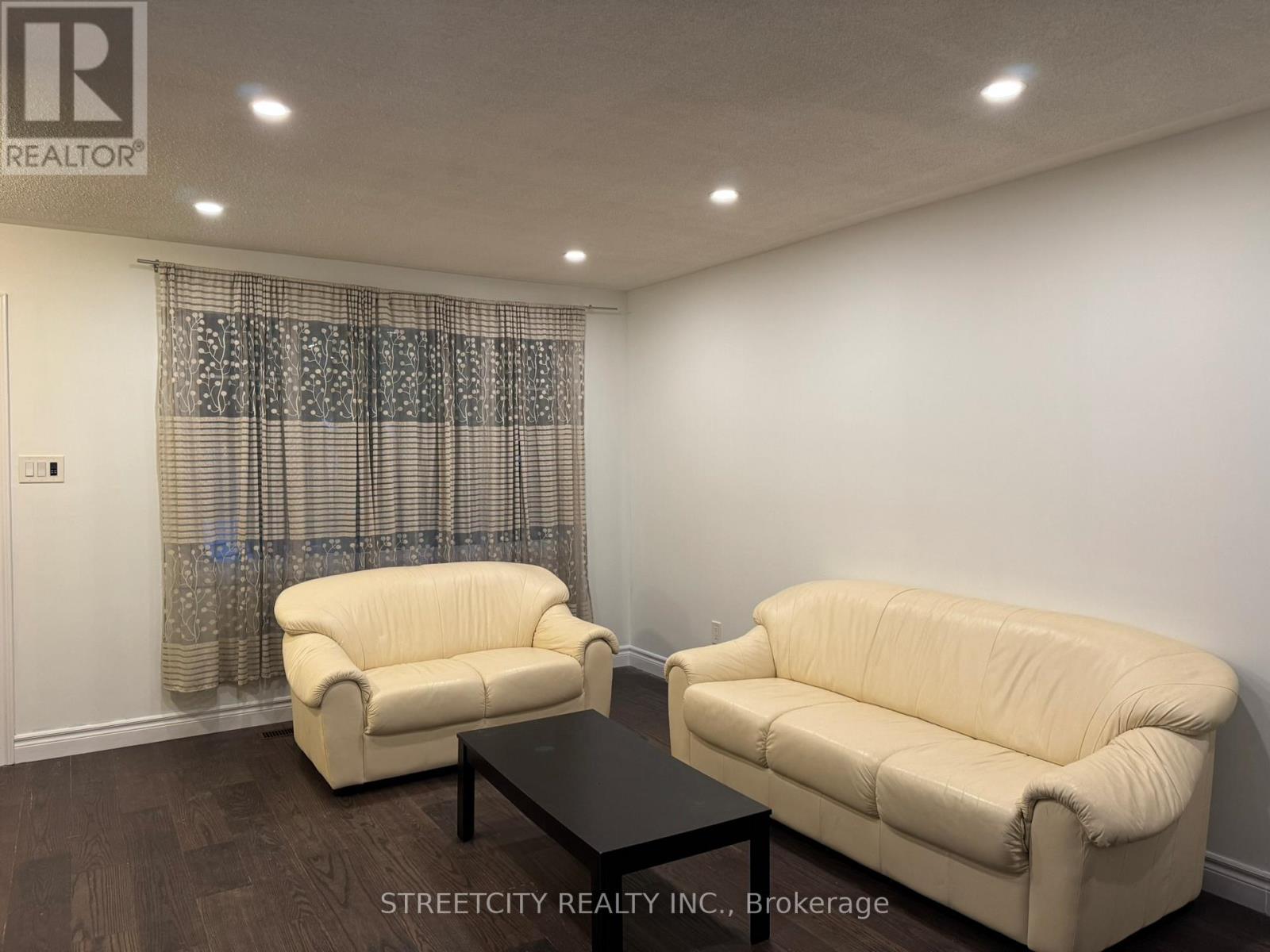 102 Paperbirch Crescent, London North, Ontario  N6G 1L7 - Photo 3 - X13046766