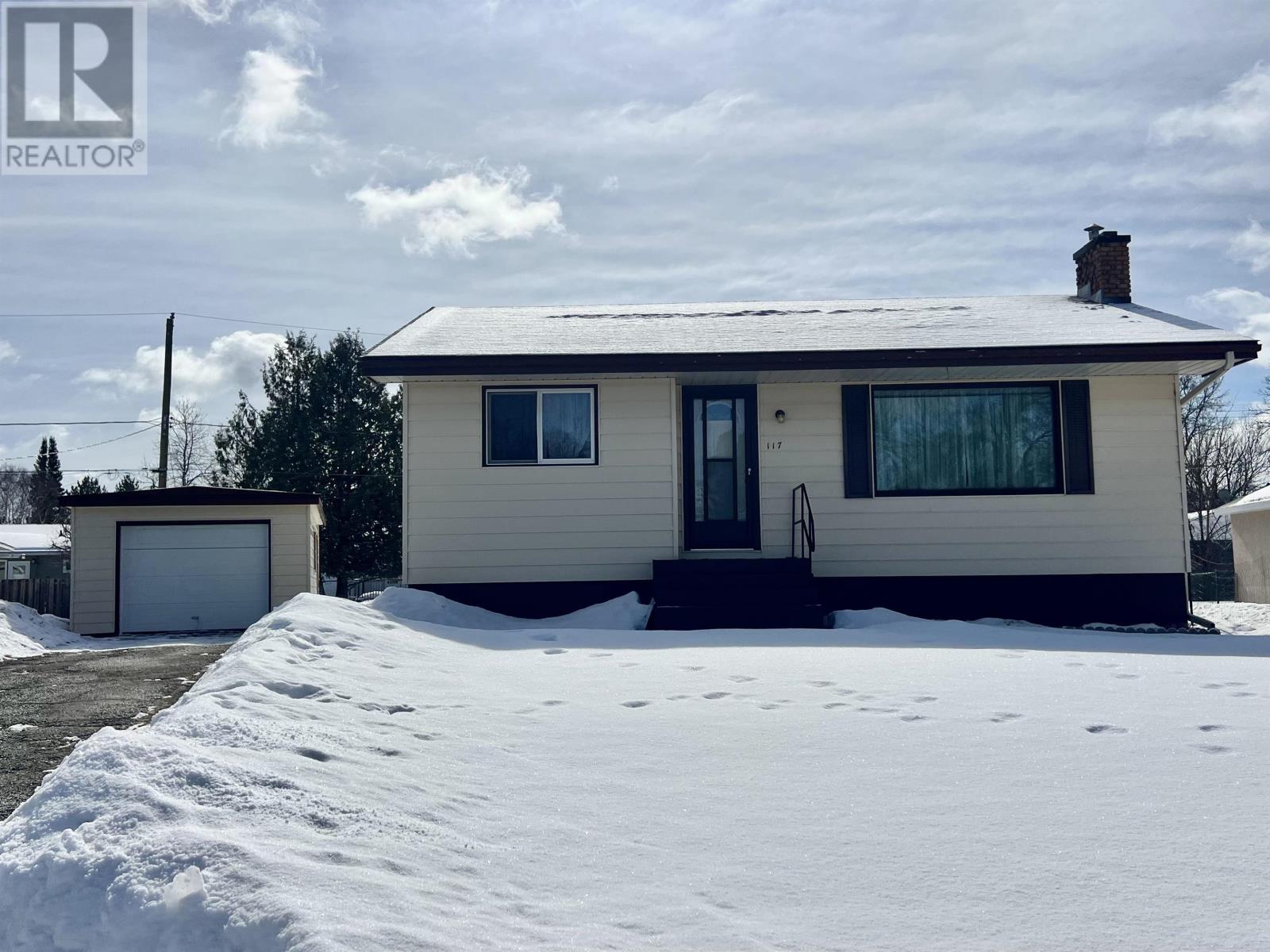 117 Dogwood CT, Atikokan, Ontario