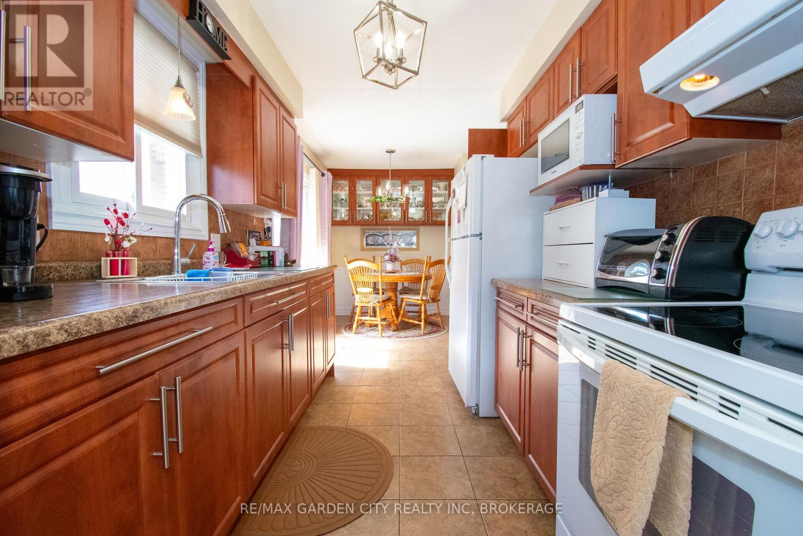 56 Terrace Avenue, Welland, Ontario  L3C 2C4 - Photo 13 - X13046716