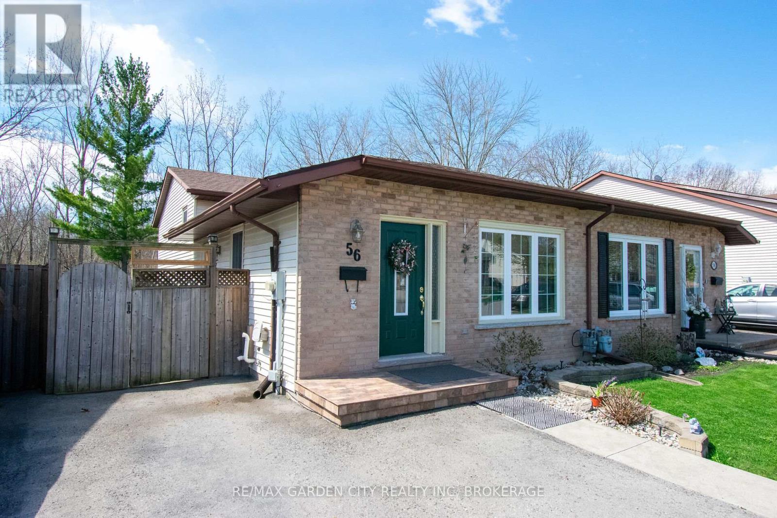 56 Terrace Avenue, Welland, Ontario  L3C 2C4 - Photo 2 - X13046716