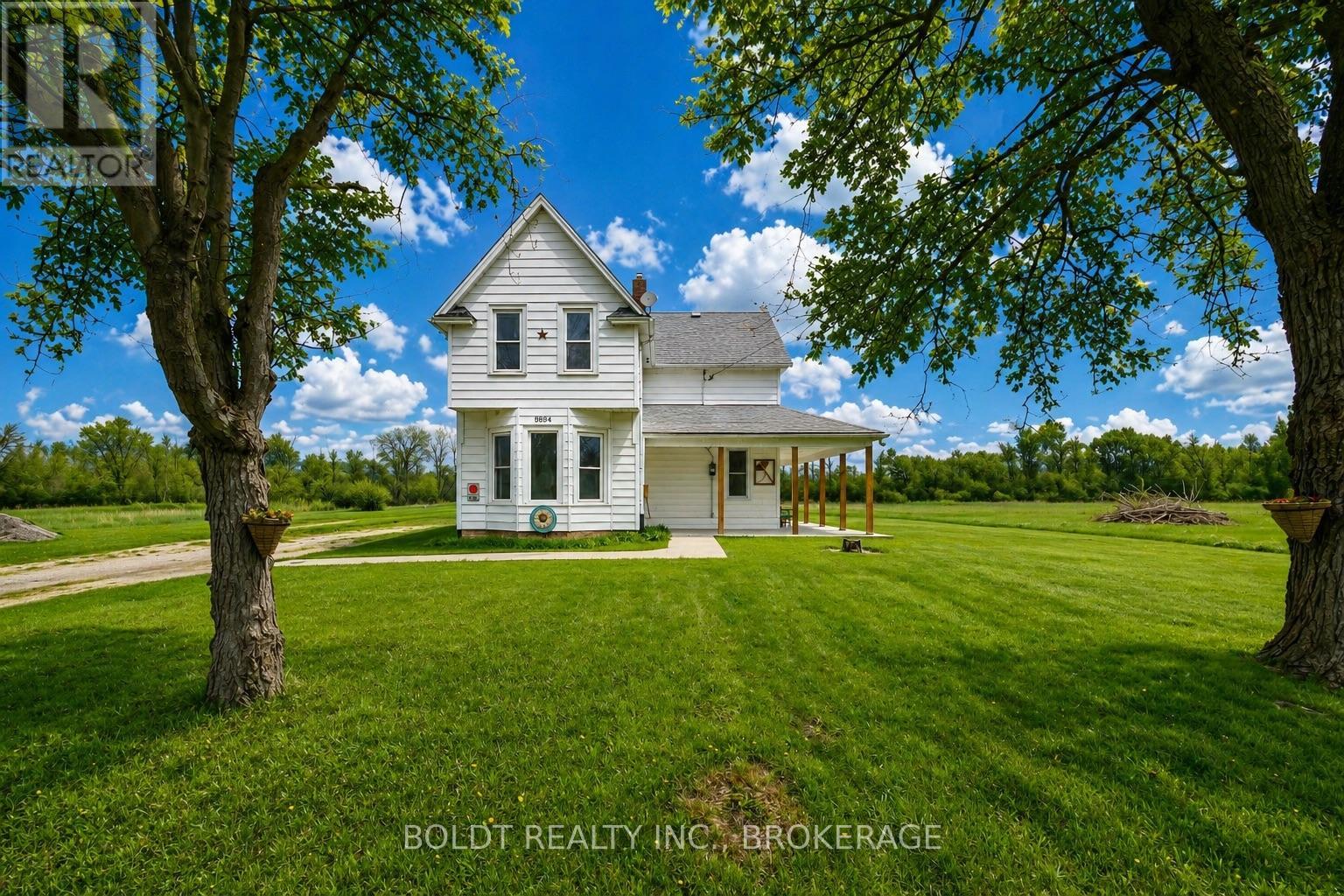 9694 WILLOUGHBY DRIVE, Niagara Falls, Ontario