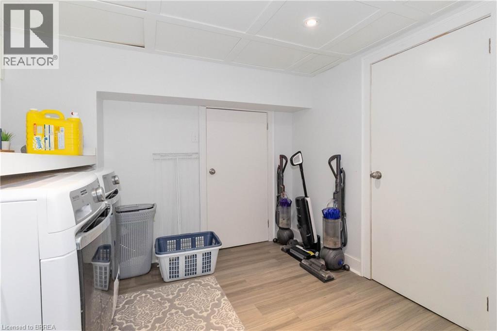 19 Lincoln Avenue, Brantford, Ontario  N3T 4S5 - Photo 38 - 40803741