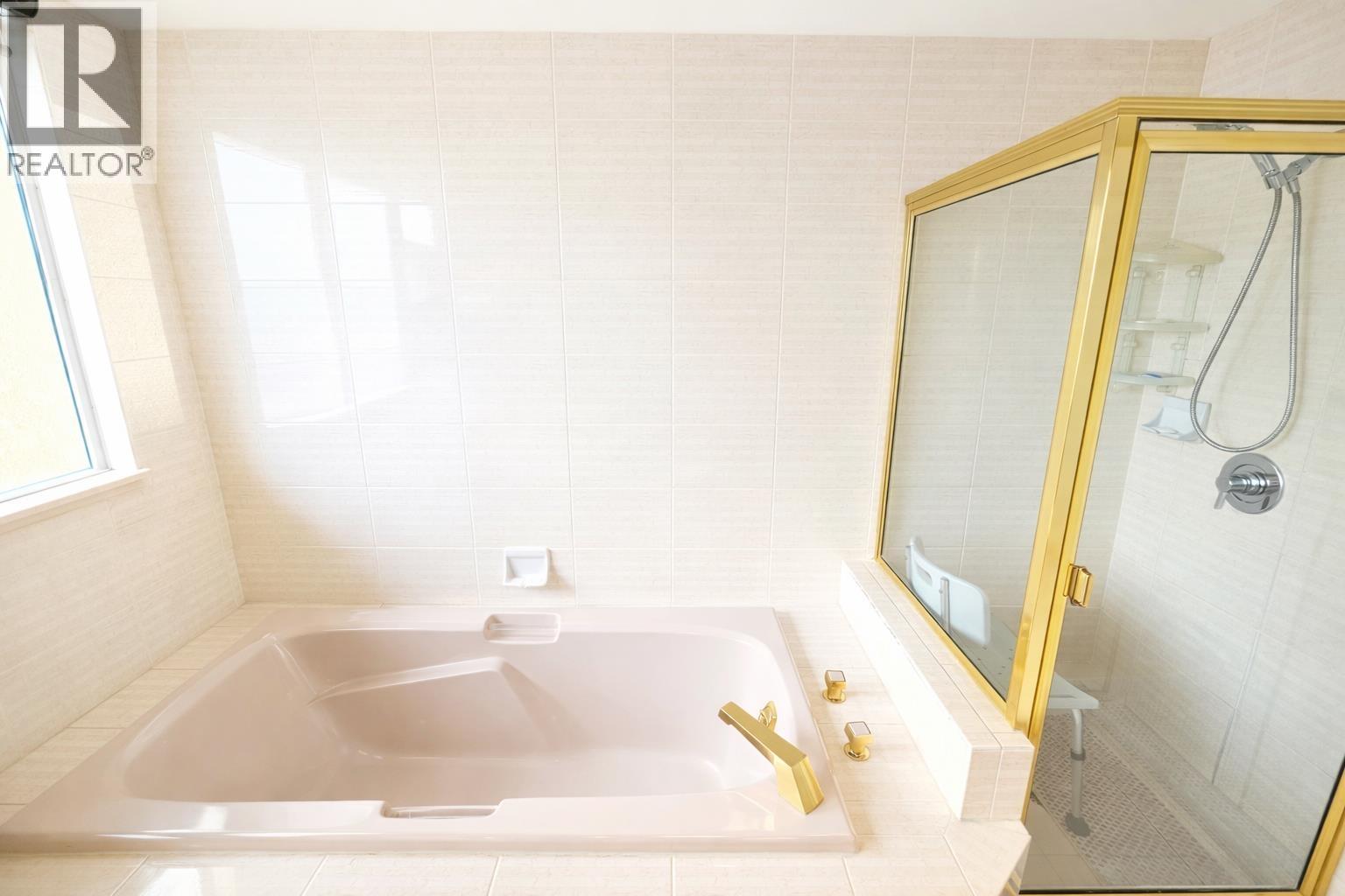 2500 6521 Bonsor Avenue, Burnaby, British Columbia  V5H 4N3 - Photo 21 - R3111642