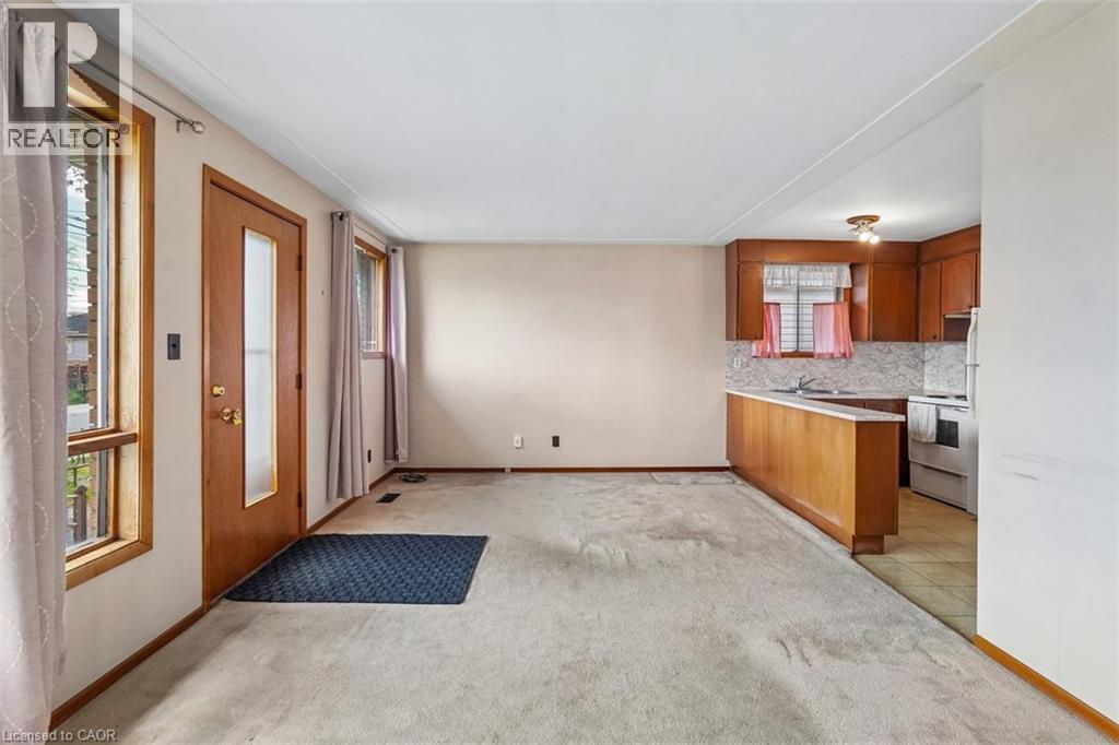 547 Quebec Street, Hamilton, Ontario  L8H 6V3 - Photo 3 - 40824313