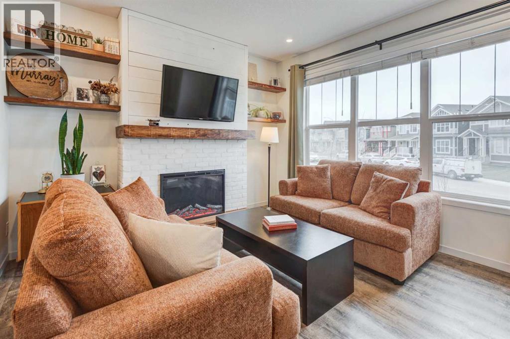 146 Magnolia Square SE, Calgary, Alberta  T3M 2W5 - Photo 5 - A2302512