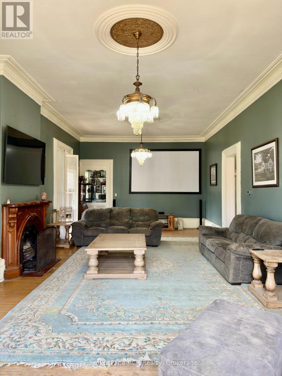 388 Durham Road E, West Grey, Ontario  N0G 1R0 - Photo 14 - X13046740