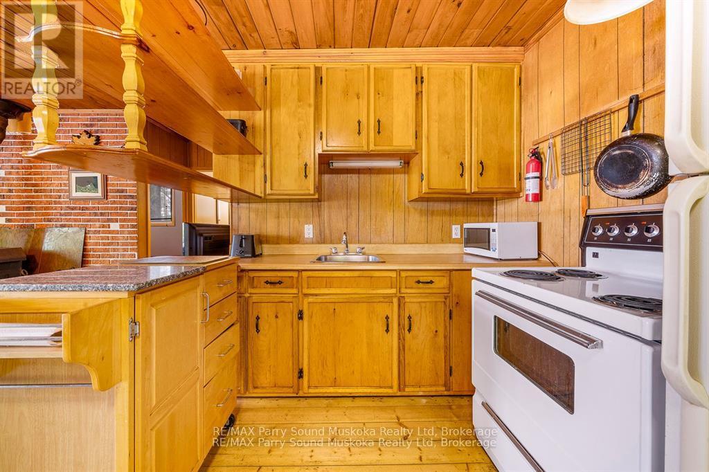 40 Jack And Verna's Lane, Magnetawan (Spence), Ontario  P0A 1P0 - Photo 34 - X13046784