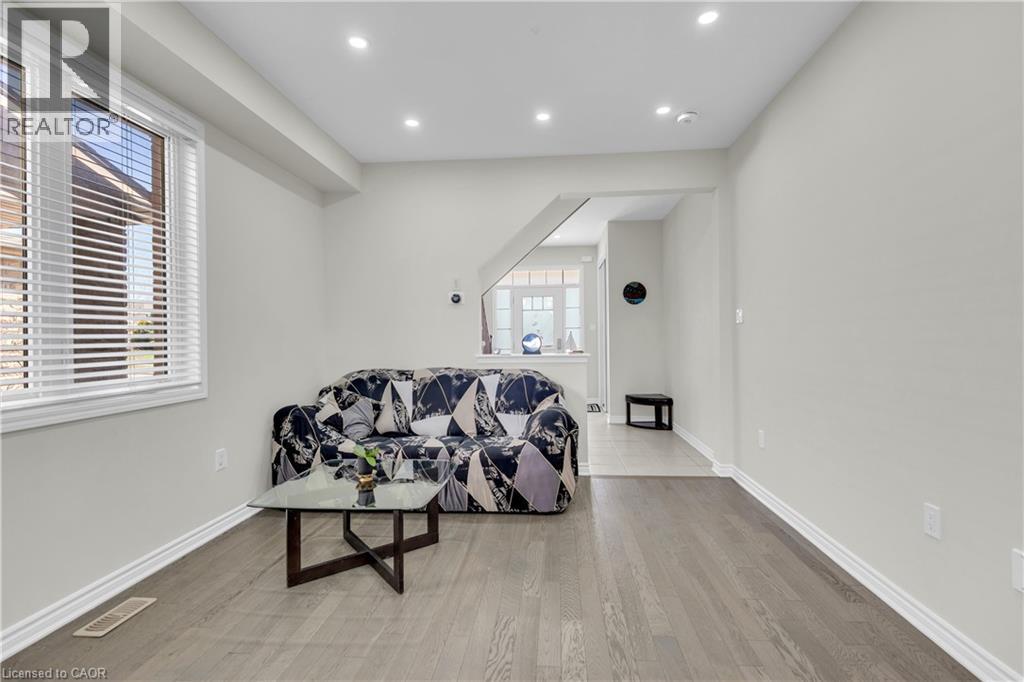 661 Doon South Drive, Kitchener, Ontario  N2P 0H5 - Photo 13 - 40823681