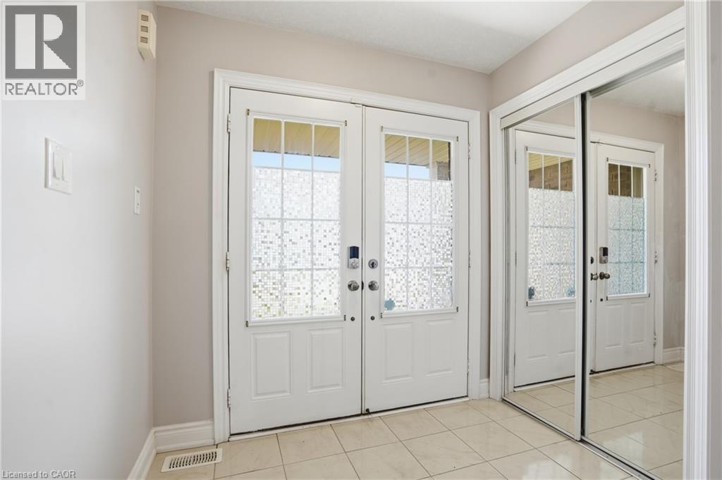 7703 Sycamore Drive, Niagara Falls, Ontario  L2H 0N6 - Photo 5 - 40823994