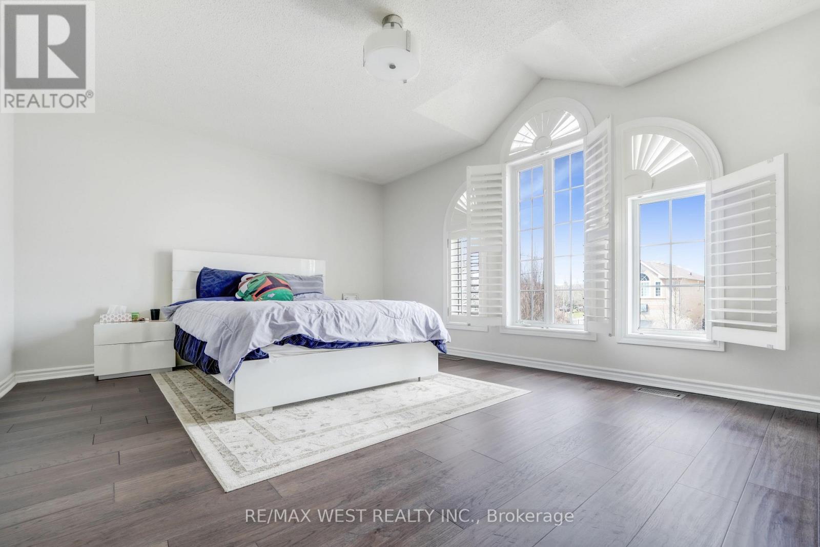 3 Amaryllis Avenue, Richmond Hill, Ontario  L4E 3T7 - Photo 14 - N13031966