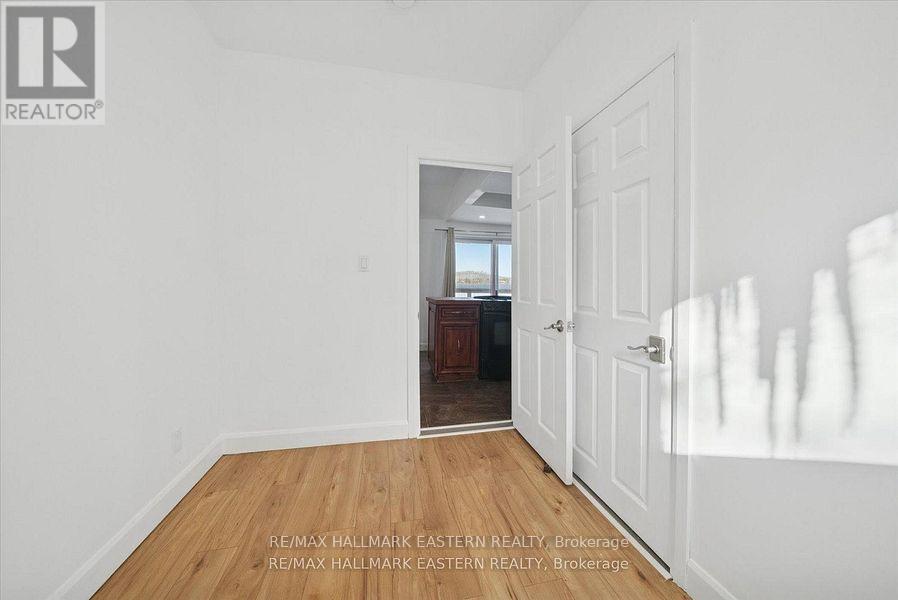 344 Fife Avenue, Selwyn, Ontario  K9J 6X3 - Photo 15 - X12895394