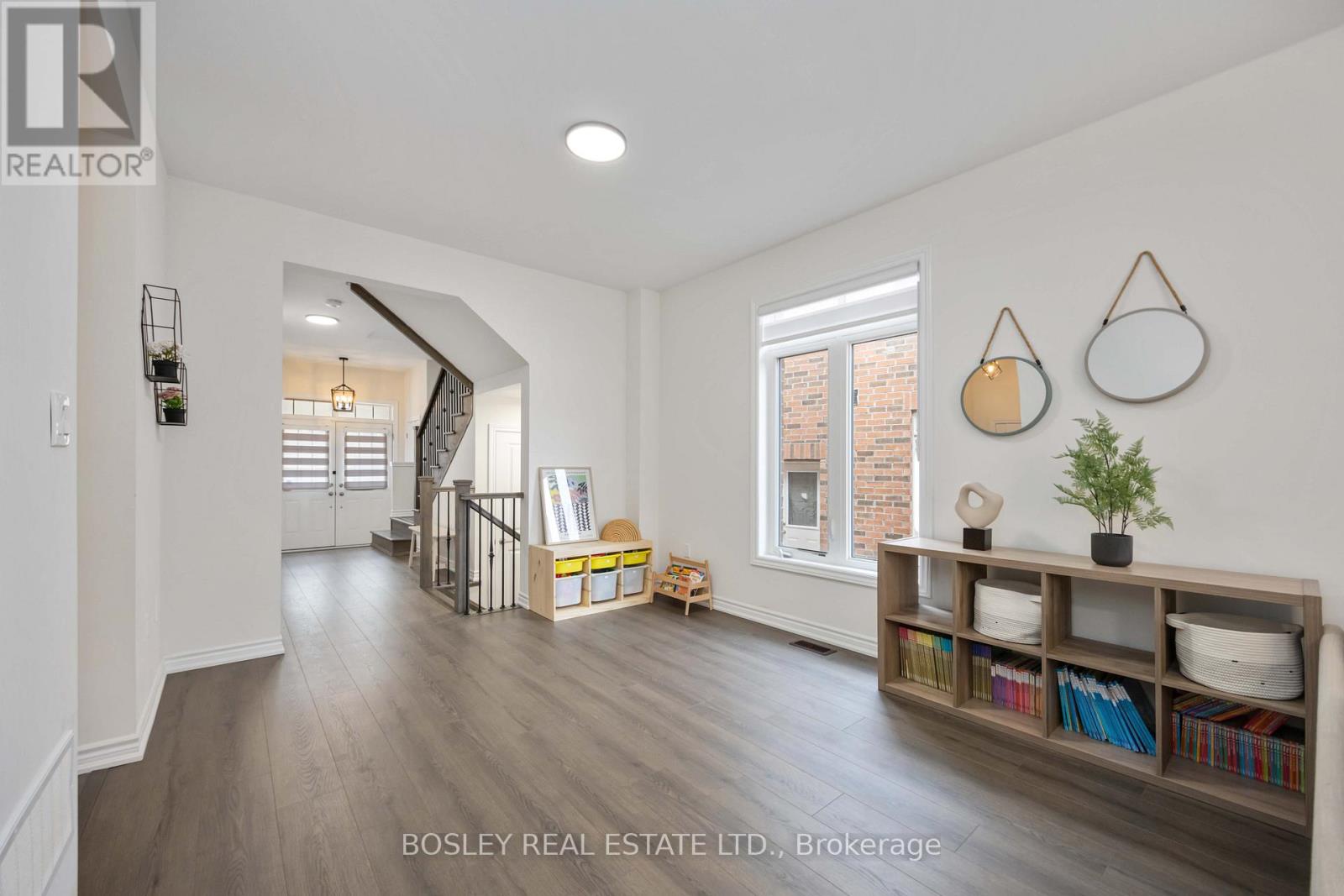 29 Ferragine Crescent, Bradford West Gwillimbury (Bradford), Ontario  L3Z 4J9 - Photo 11 - N13046756