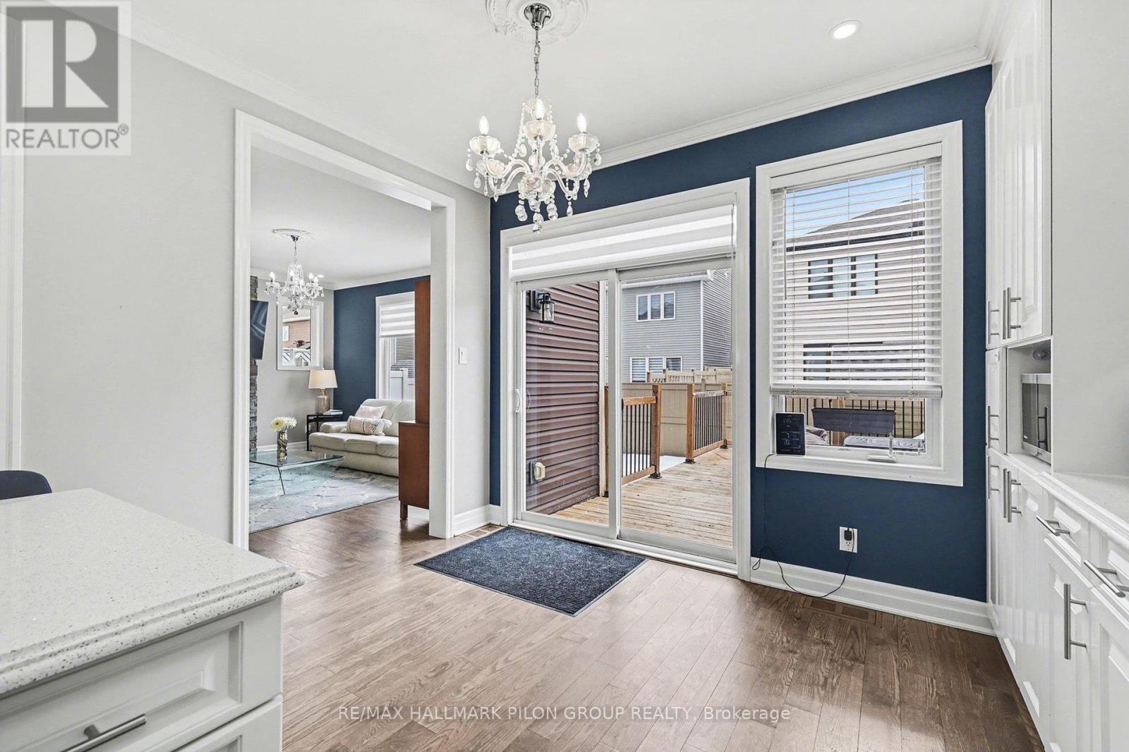 133 Mandalay Street, Ottawa, Ontario  K4A 1A6 - Photo 11 - X12952502