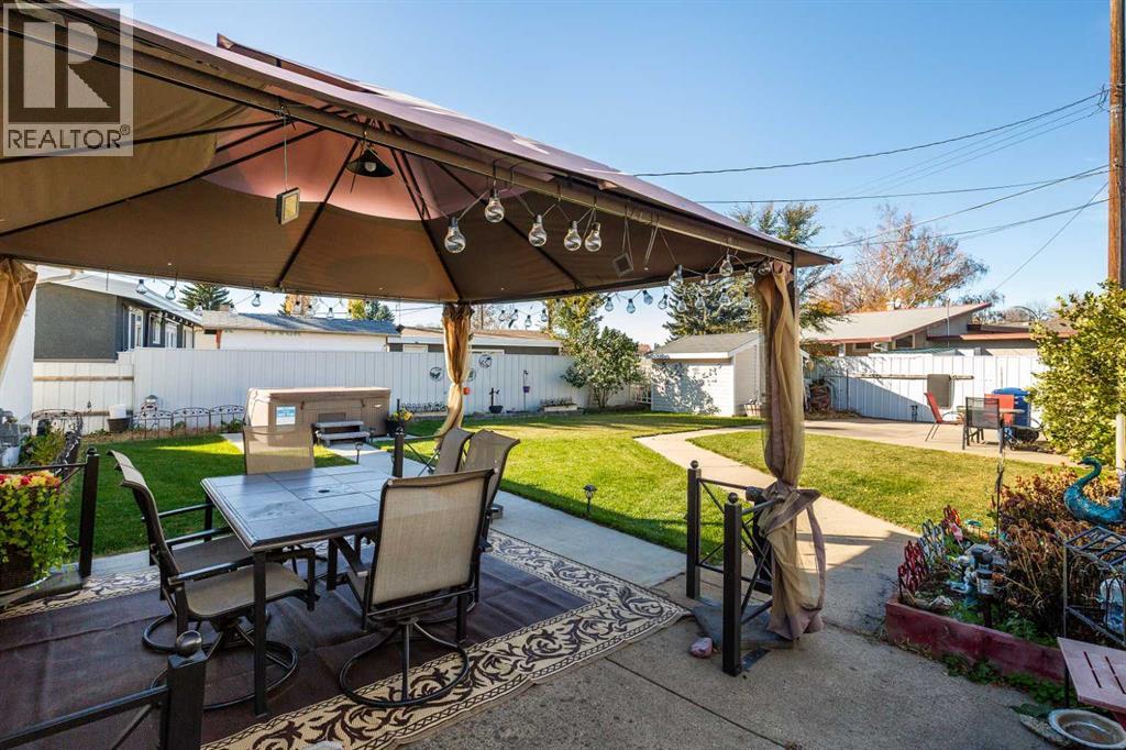 602 27 Street N, Lethbridge, Alberta  T1H 3W7 - Photo 34 - A2274234