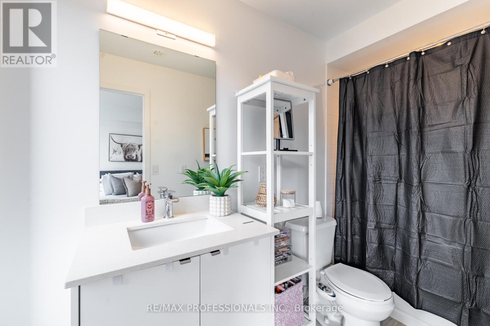 Th27 - 1095 Cooke Boulevard, Burlington, Ontario  L7T 0C4 - Photo 15 - W13046714